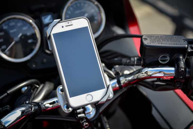 iphone バイク 壊れるリスクを防ぐ!振動対策の簡単テクニック 5 210821 01 pic sub 16