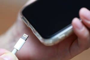 iphone バックアップ 外 付け 直接でデータ管理！簡単接続のコツ